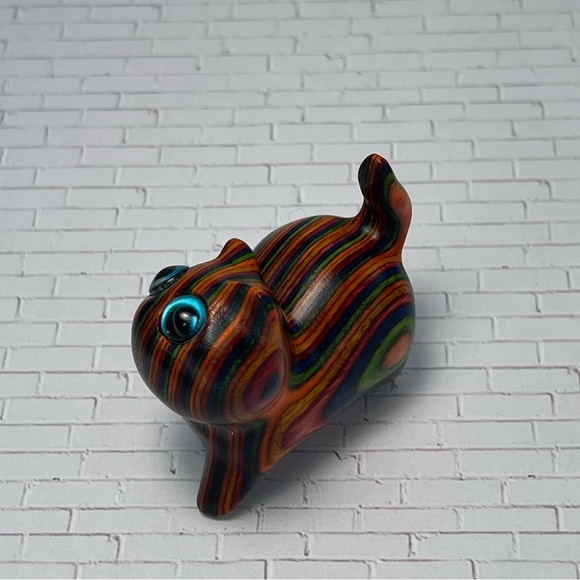 Multicolor wood cat carving - Picture 5 of 12